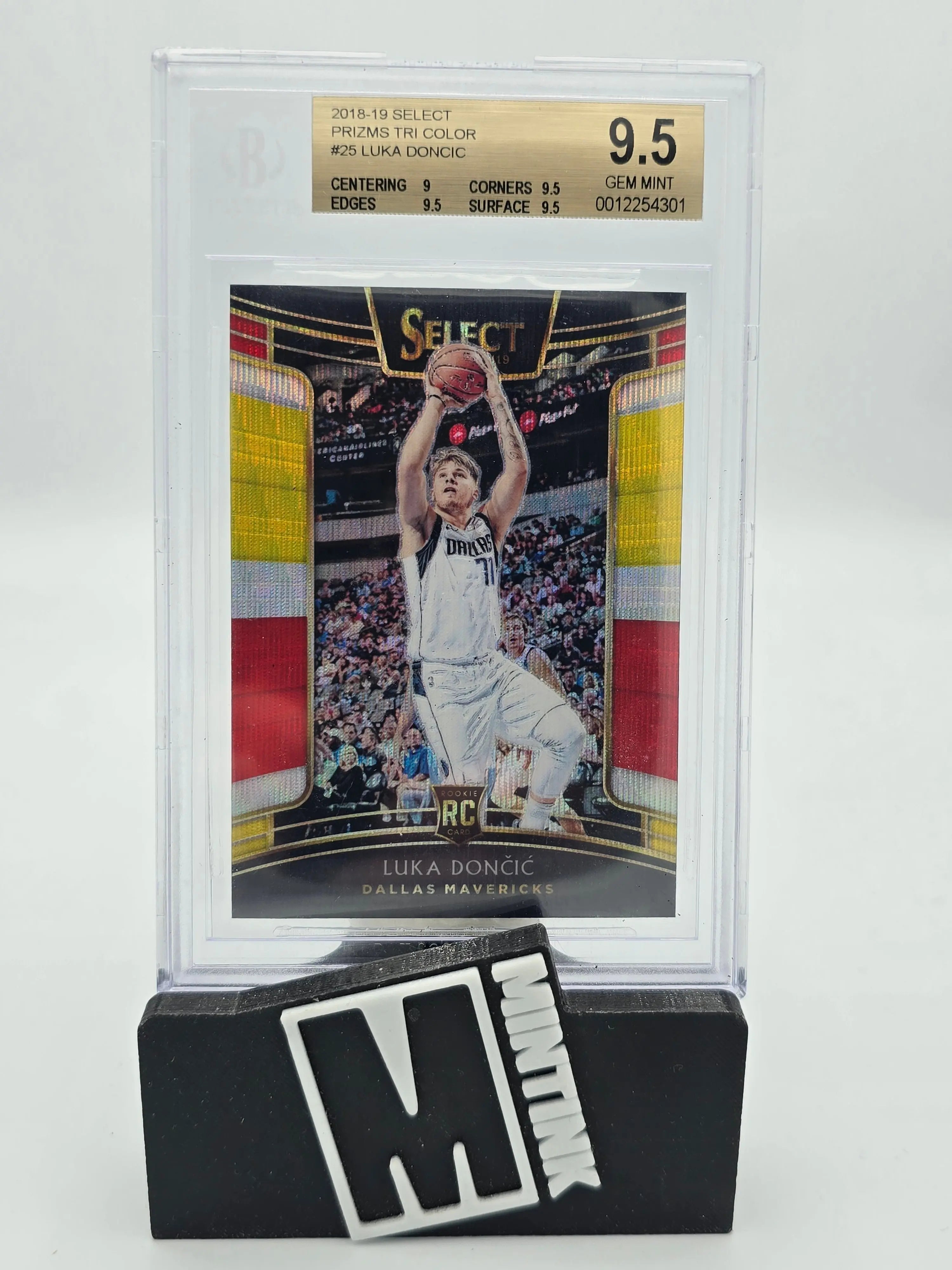 2018 Select Prizms Basketball Tri Color Luka Doncic RC Rookie BGS 9.5 