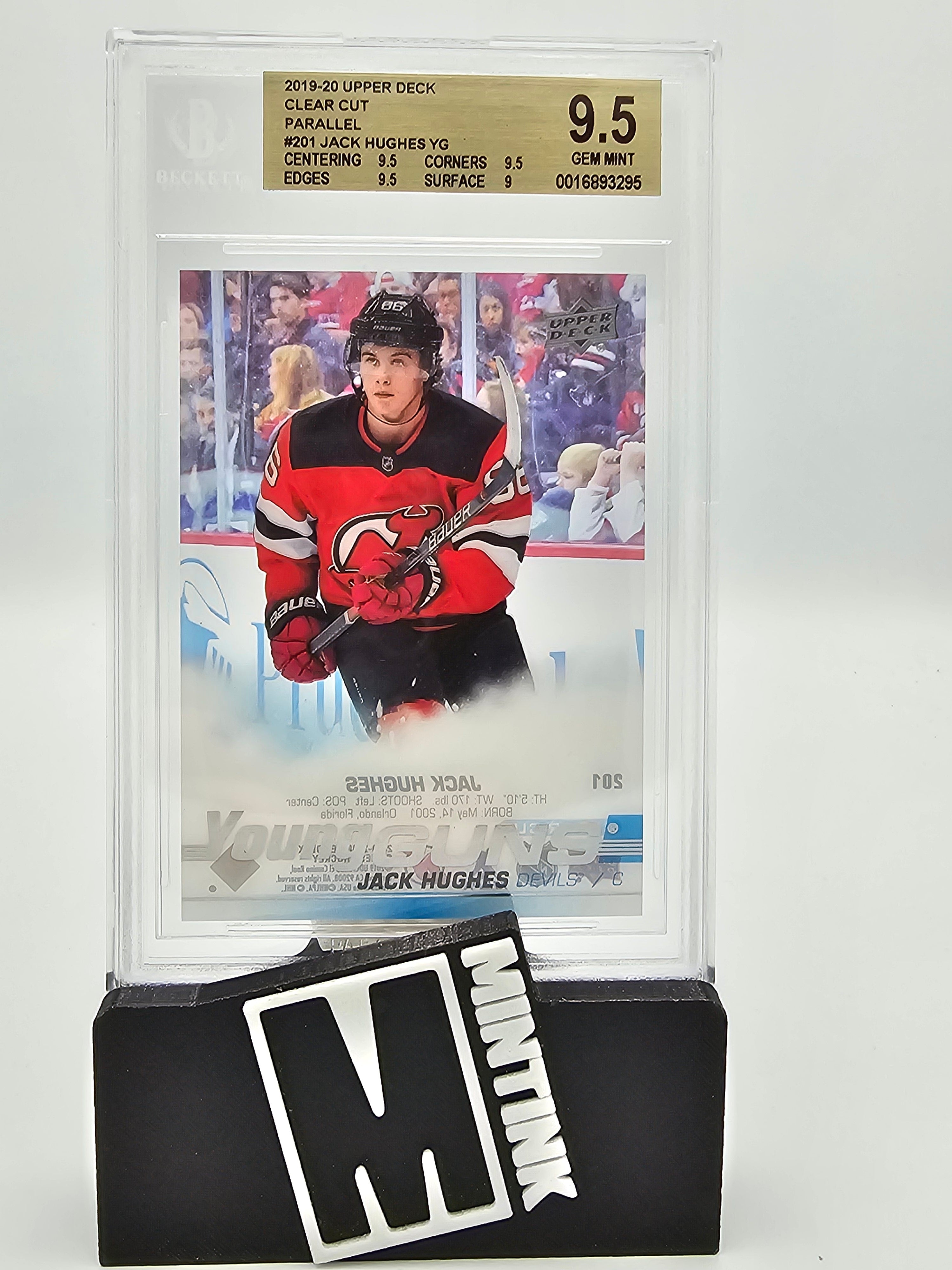 2019-20 UD Clear Cut BGS 9.5 Jack Hughes Young Guns Parallel #201 