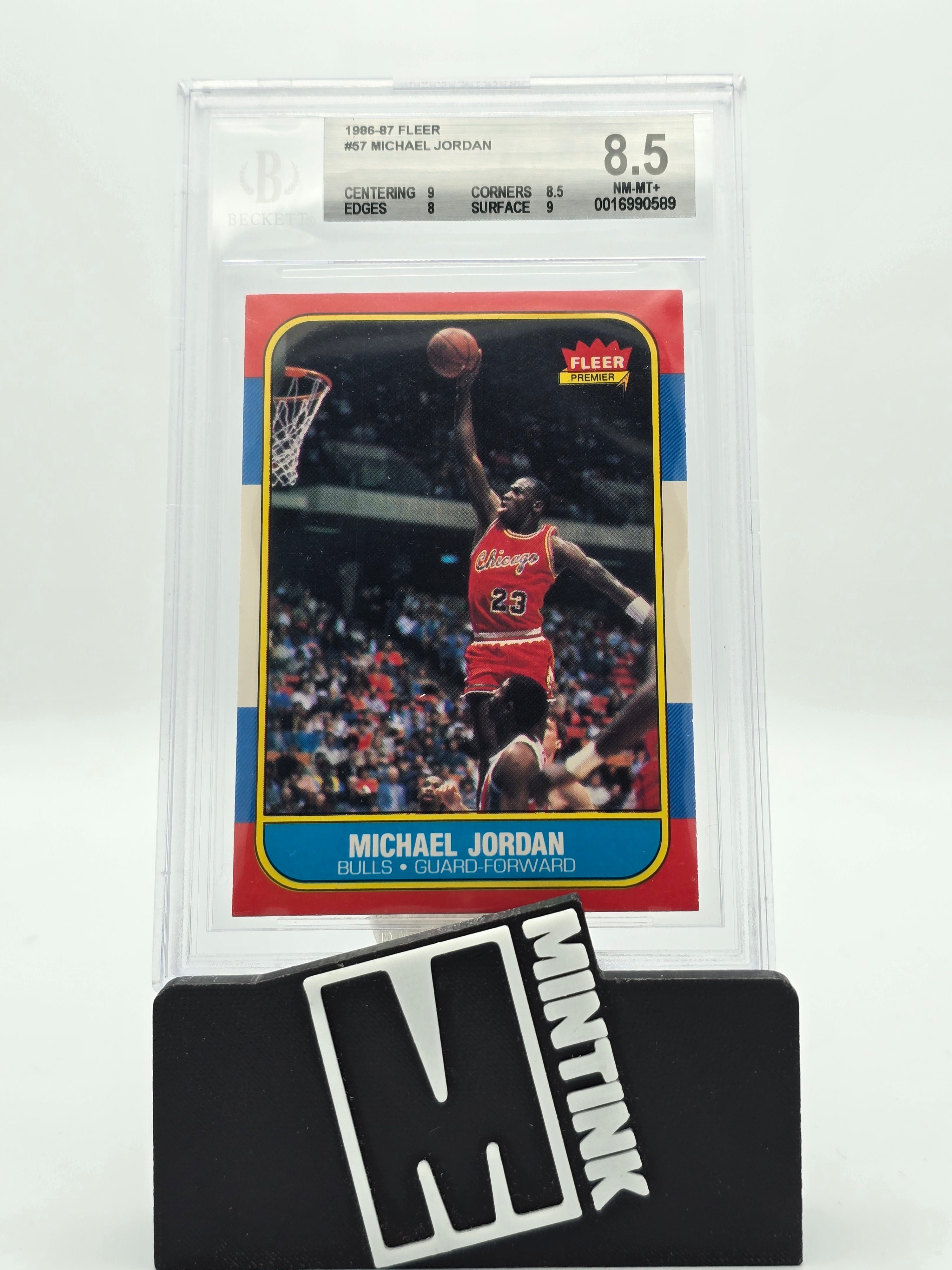 1986-87 Fleer Basketball Beckett 8.5 Michael Jordan Rookie #57 1