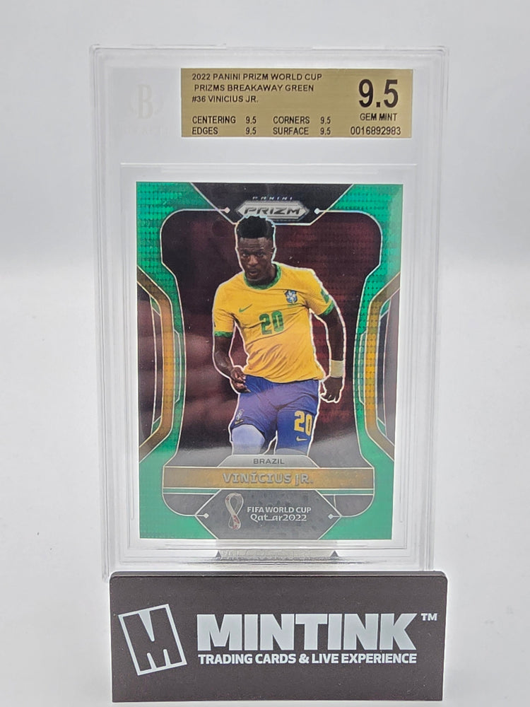 2022 Panini Prizm World Cup Vinicius Jr. Prizms Breakaway Green BGS 9.5 5/5 #36 