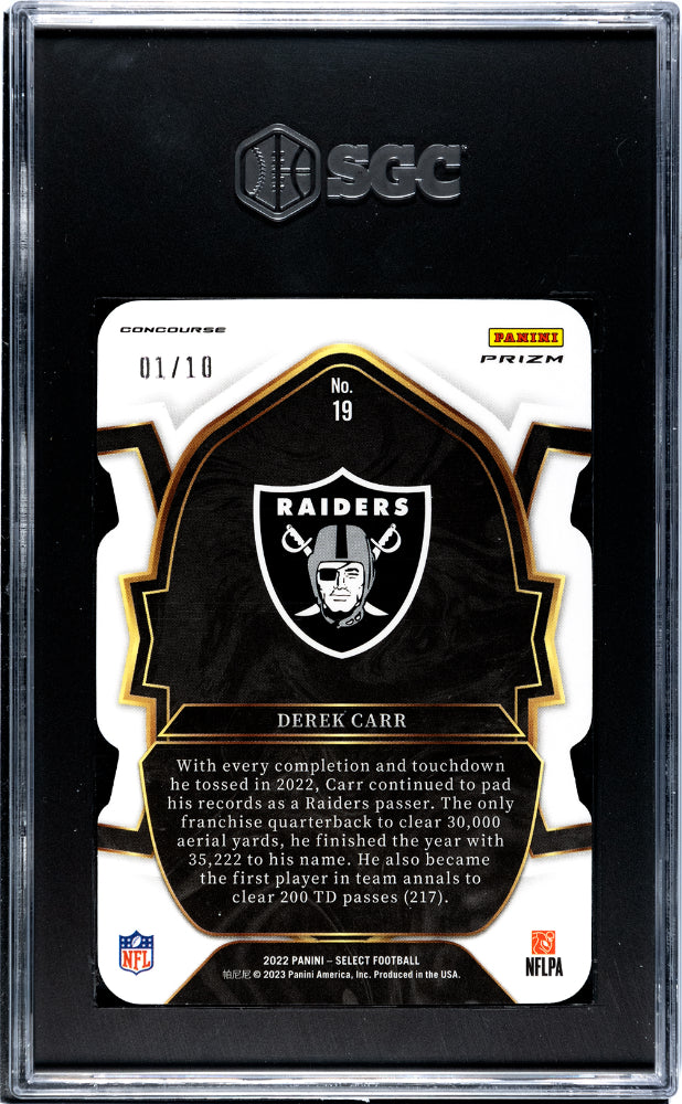 2022 Panini Select Football Derek Carr Gold Die-Cut Prizm SGC 10 01/10 #19